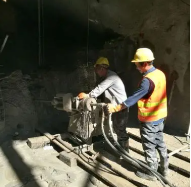 南陵水下抗分散灌浆料特点 水下不分散注浆料介绍